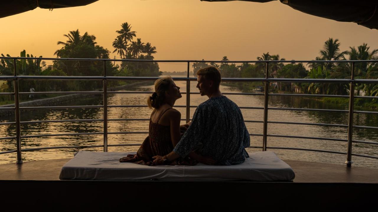 Kera Houseboats Alleppey Alappuzha Esterno foto