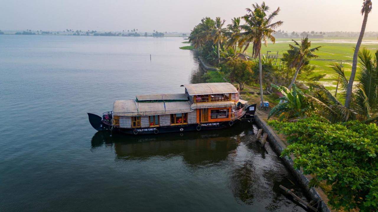 Kera Houseboats Alleppey Alappuzha Esterno foto