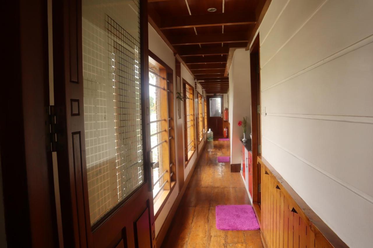 Kera Houseboats Alleppey Alappuzha Esterno foto